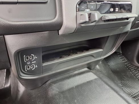 Used 2024 RAM 2500 Tradesman image 9