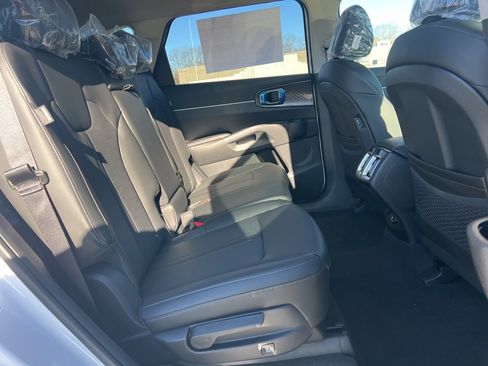 New 2026 Kia Sorento EX image 14