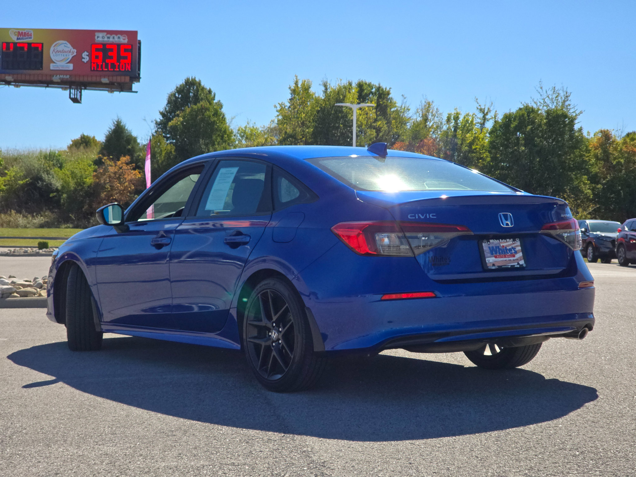 Used 2022 Honda Civic Sport image 7