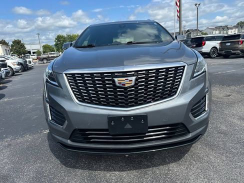 Used 2020 Cadillac XT5 Luxury FWD image 2