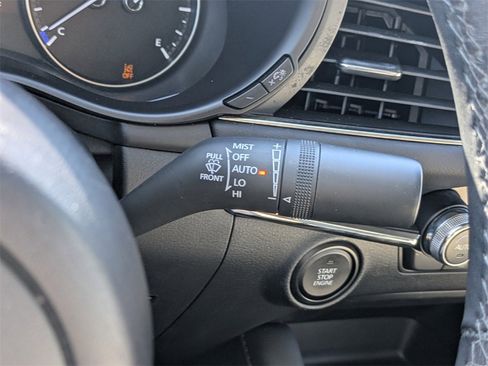 Used 2025 MAZDA MAZDA3 s image 28