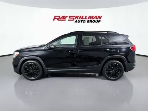Used 2020 GMC Terrain SLE w/ Driver Convenience Package FWD image 4