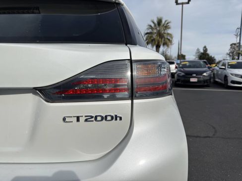 Used 2013 Lexus CT 200h w/ Premium Pkg w/Navigation image 27