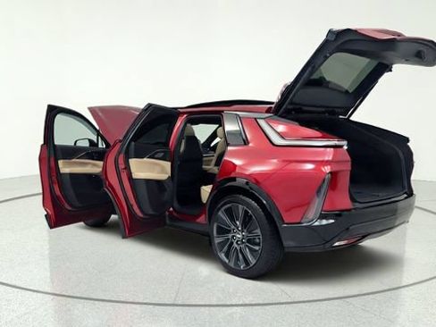 Used 2024 Cadillac Lyriq Sport w/ Nappa Leather Package RWD image 16