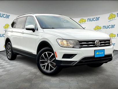 Used 2021 Volkswagen Tiguan SE w/ Panoramic Sunroof Package