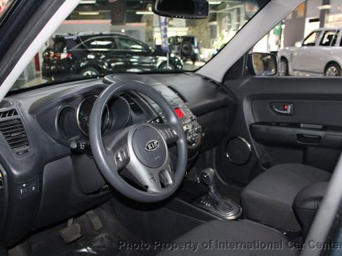 Used 2011 Kia Soul + image 14