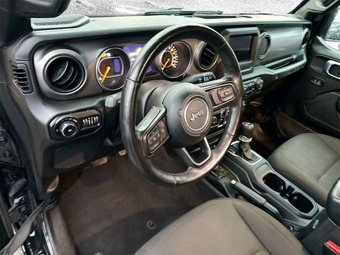 Used 2021 Jeep Wrangler Unlimited Willys image 10