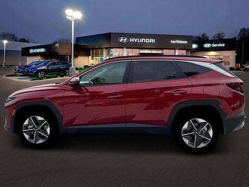 New 2026 Hyundai Tucson SEL image 3