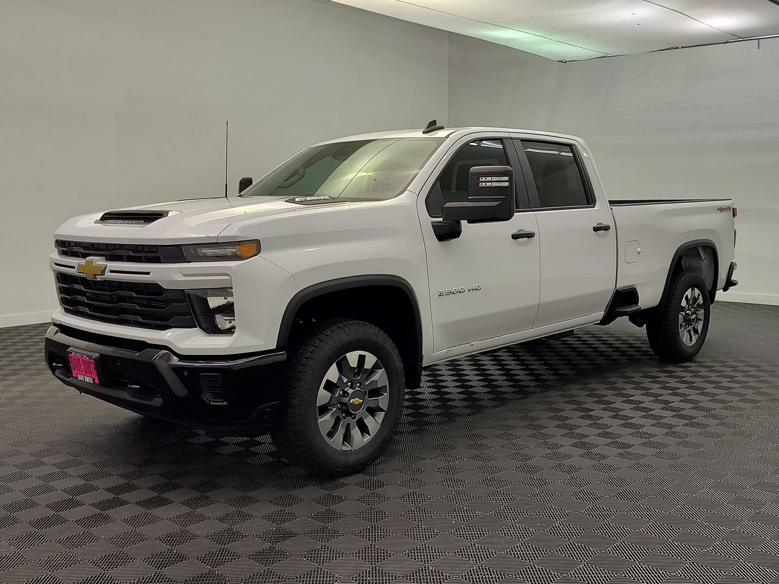 New 2026 Chevrolet Silverado 2500 Custom w/ Custom Value Package AWD/4WD image 1