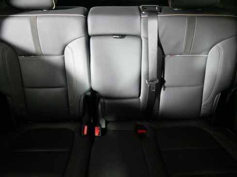 Used 2022 Chevrolet Blazer Premier image 13