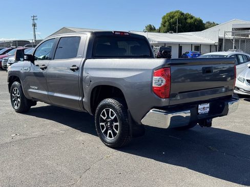Used 2014 Toyota Tundra SR5 AWD/4WD image 3