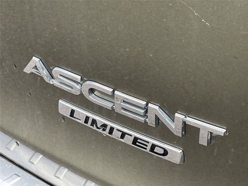 Used 2022 Subaru Ascent Limited w/ Technology Package AWD/4WD image 10