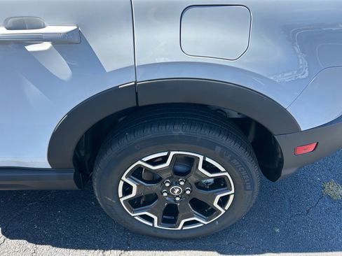 Used 2025 Ford Bronco Sport Outer Banks w/ Outer Banks Tech Package+ AWD/4WD image 10