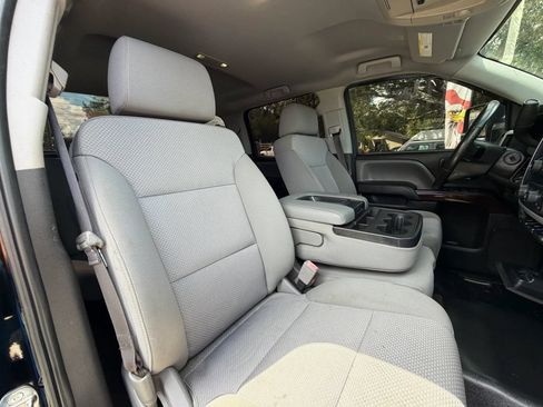 Used 2017 GMC Sierra 1500 SLE w/ SLE Value Package AWD/4WD image 15