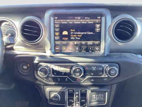 Certified 2023 Jeep Gladiator Sport S image 10