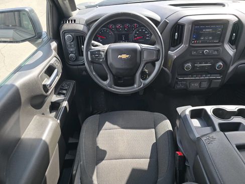 Used 2022 Chevrolet Silverado 1500 Custom image 12