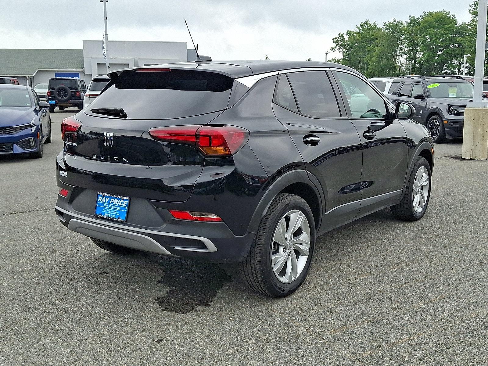 Certified 2024 Buick Encore GX Preferred AWD/4WD image 6