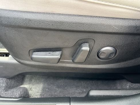 Certified 2023 Kia Telluride S image 19