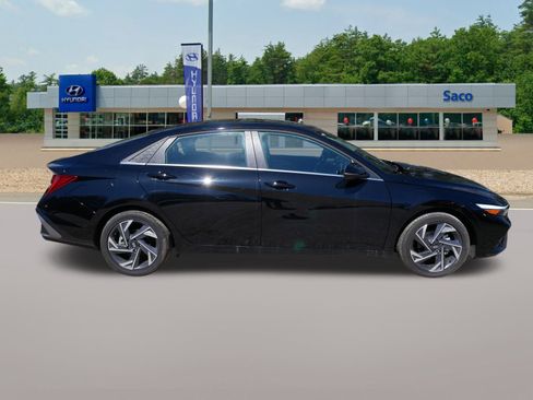 Certified 2024 Hyundai Elantra Limited image 4