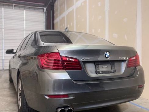 Used 2014 BMW 528i xDrive Sedan image 6