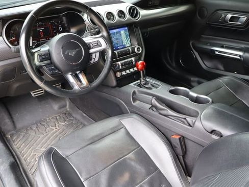 Used 2020 Ford Mustang GT Premium w/ GT Performance Package RWD image 4