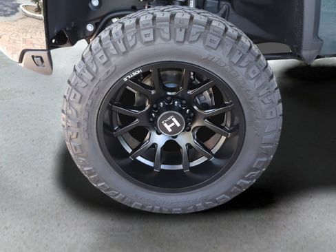 Used 2025 Chevrolet Silverado 2500 LTZ w/ Trail Boss Package AWD/4WD image 28