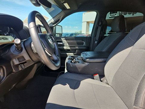 Certified 2024 RAM 2500 Big Horn w/ Sport Appearance Package AWD/4WD image 13
