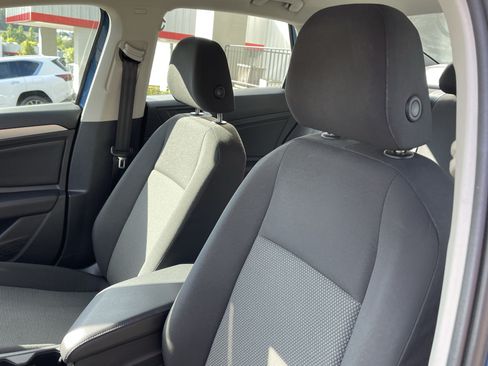Used 2019 Volkswagen Jetta S w/ Driver Assistance Package FWD image 17