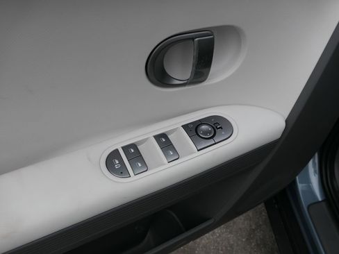 New 2026 Hyundai Ioniq 5 SEL image 11