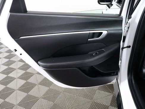 Used 2025 Hyundai Sonata SEL FWD image 23
