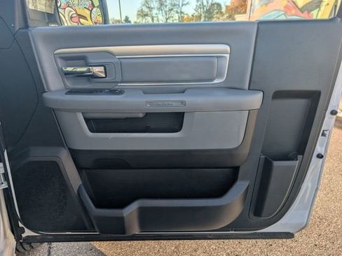 Used 2014 RAM 2500 Tradesman w/ Power Accessory Group image 18