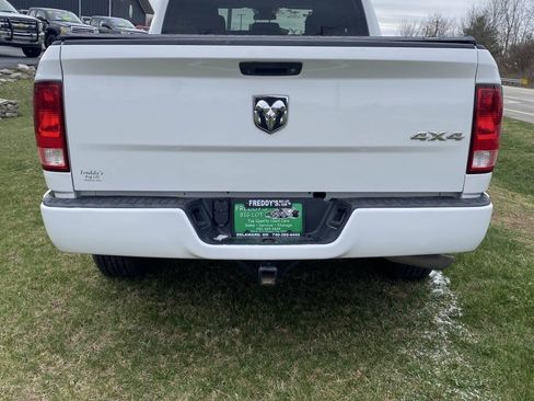 Used 2018 RAM 1500 Express w/ Express Value Package AWD/4WD image 4