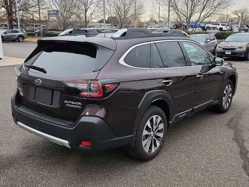 Used 2025 Subaru Outback Touring XT image 6