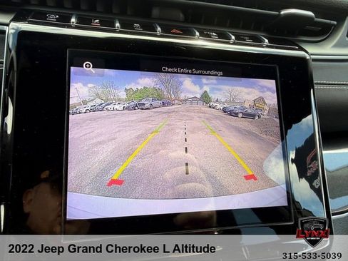 Used 2022 Jeep Grand Cherokee L Laredo AWD/4WD image 14