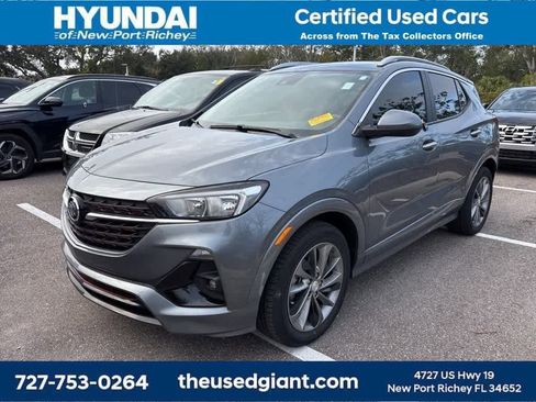 Used 2022 Buick Encore GX Select w/ Sport Touring Package image 1