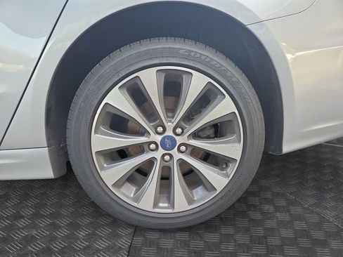 Used 2020 Ford Fusion SE AWD/4WD image 33