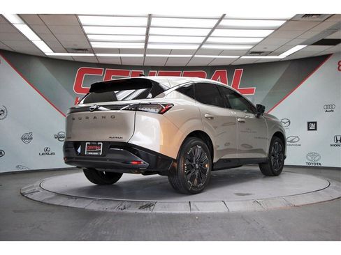 New 2026 Nissan Murano Platinum image 5