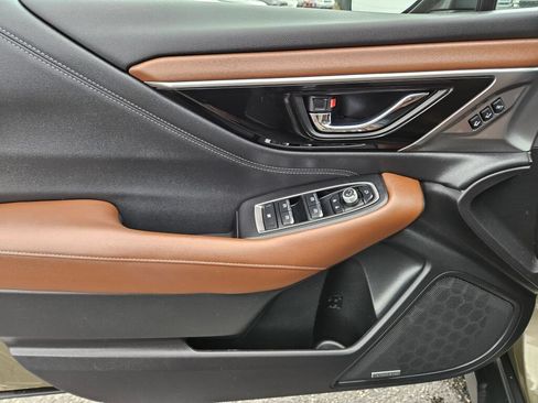 Used 2021 Subaru Outback Touring XT AWD/4WD image 19