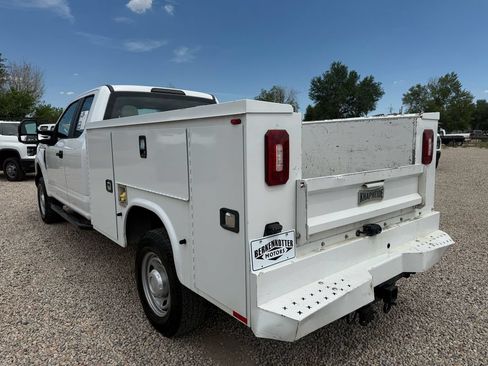 Used 2018 Ford F350 XL AWD/4WD image 8