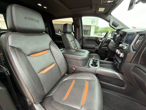 Used 2020 GMC Sierra 1500 AT4 w/ AT4 Premium Package image 32