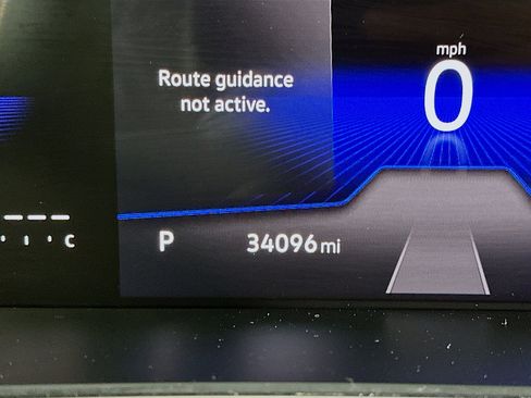 Used 2024 Volkswagen Tiguan Wolfsburg Edition image 18