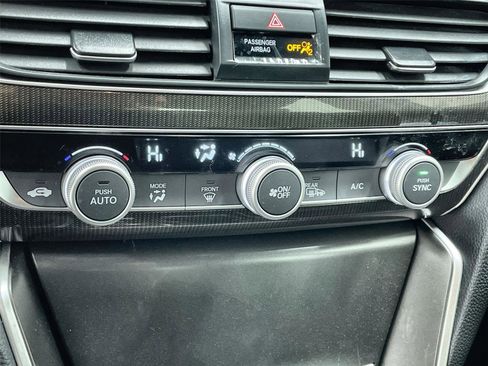Used 2022 Honda Accord Sport image 27