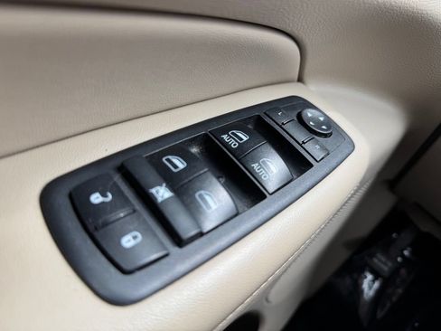 Used 2018 Jeep Grand Cherokee Limited w/ Luxury Group II AWD/4WD image 26