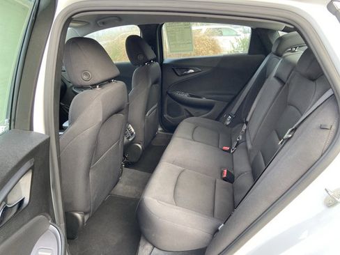 Used 2024 Chevrolet Malibu LT image 44