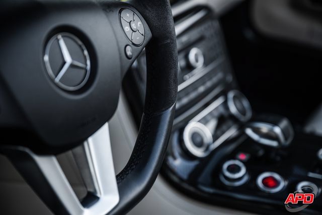 Used 2012 Mercedes-Benz SLS AMG Roadster image 28