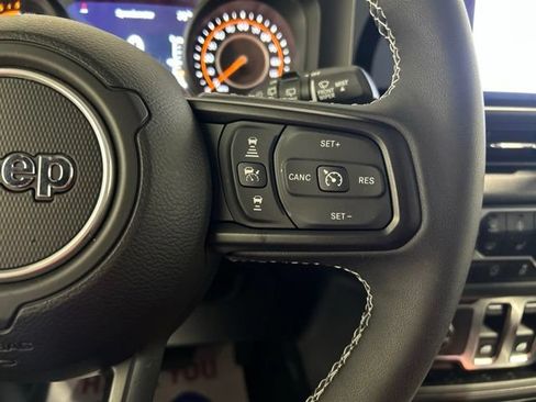 Used 2025 Jeep Wrangler Sport AWD/4WD image 24