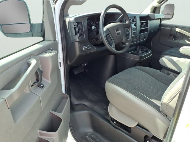 Used 2025 GMC Savana 2500 w/ Driver Convenience Package RWD image 10