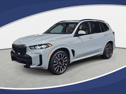 New 2026 BMW X5 xDrive50e w/ Executive Package image 1