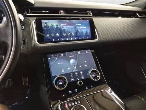 Used 2019 Land Rover Range Rover Velar R-Dynamic SE AWD/4WD image 15