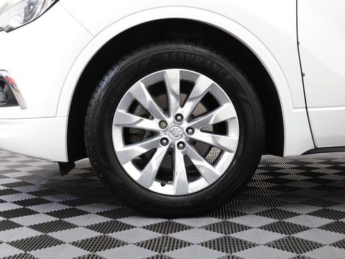 Used 2018 Buick Envision Essence AWD/4WD image 5